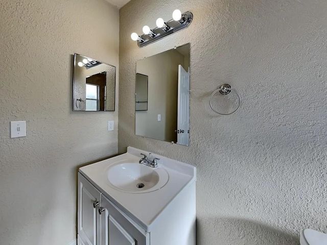 122 VAN DYCK DRIVE, Nokomis, FL 34275