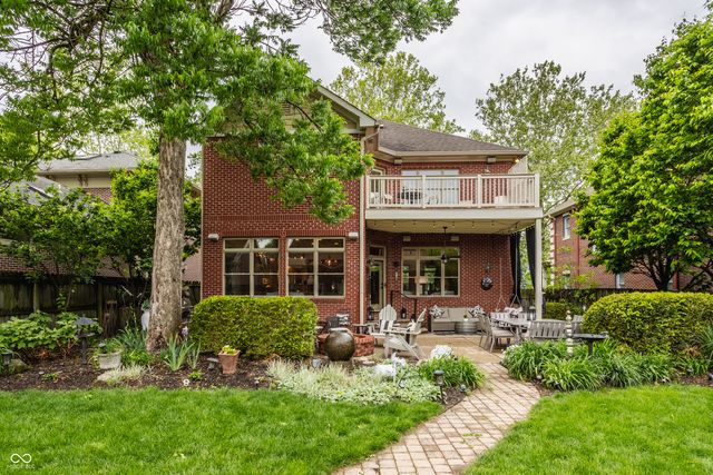1555 Broadway Street, Indianapolis, IN 46202