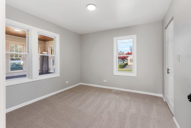 407 N Liberty Street, Elgin, IL 60120