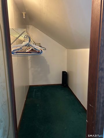 146 Beechwood Avenue, Torrington, CT 06790