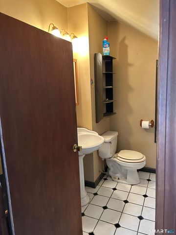 146 Beechwood Avenue, Torrington, CT 06790