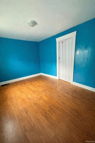 1928 Yemans Street, Hamtramck, MI 48212