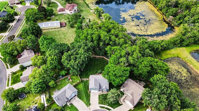 10311 NW 85th Court, Kansas City, MO 64153