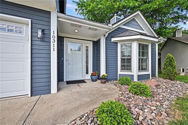 10311 NW 85th Court, Kansas City, MO 64153