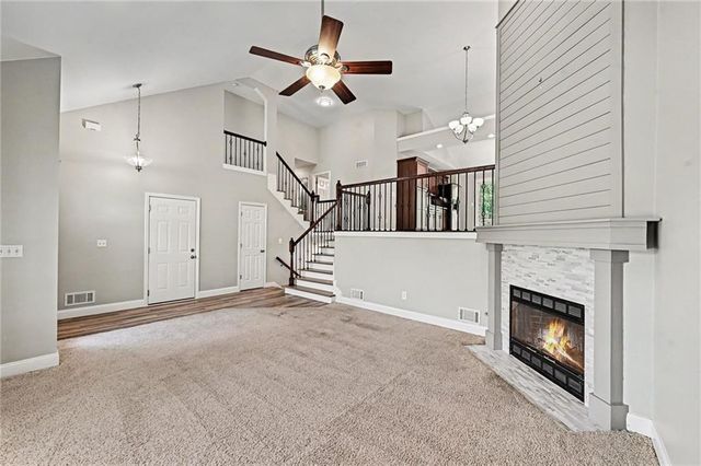10311 NW 85th Court, Kansas City, MO 64153