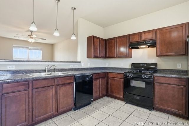 14760 S Fern Place, Glenpool, OK 74033