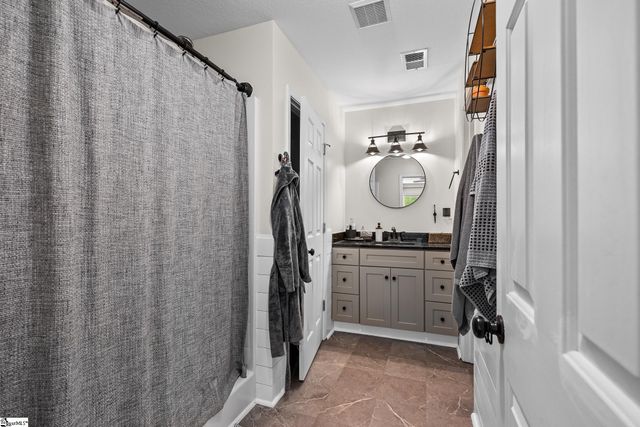 126 Sprouse Lane, Fountain Inn, SC 29644
