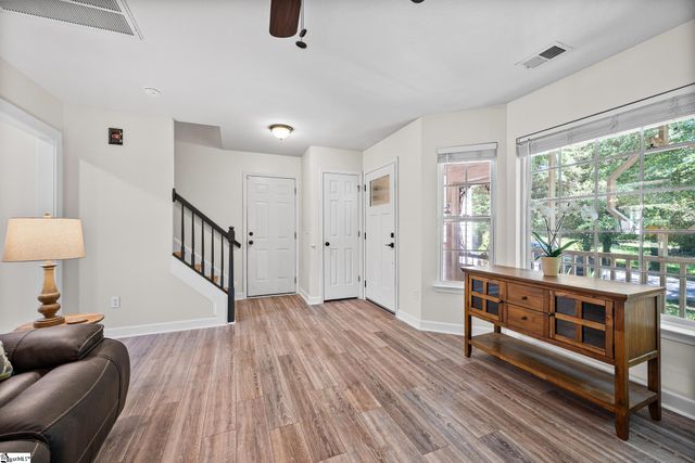 126 Sprouse Lane, Fountain Inn, SC 29644