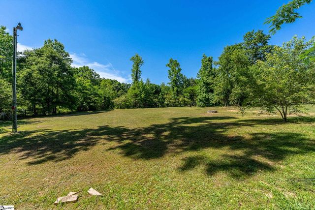 126 Sprouse Lane, Fountain Inn, SC 29644