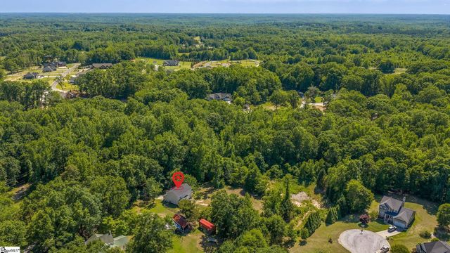 126 Sprouse Lane, Fountain Inn, SC 29644
