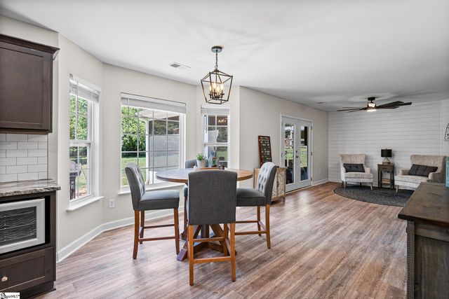 126 Sprouse Lane, Fountain Inn, SC 29644