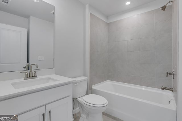 386 Sunset Hollow Street, Sugar Hill, GA 30518