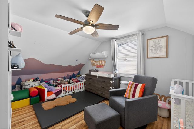 49-54 166th Street, Fresh Meadows, NY 11365