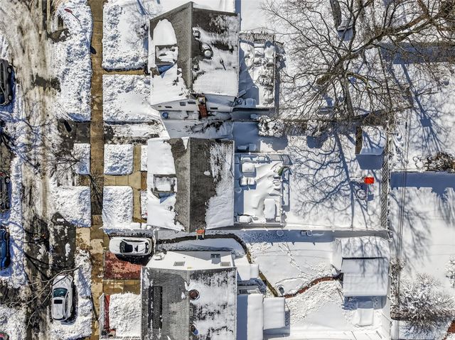 49-54 166th Street, Fresh Meadows, NY 11365