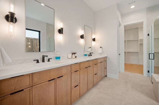 4241 Somerville Avenue, Dallas, TX 75206