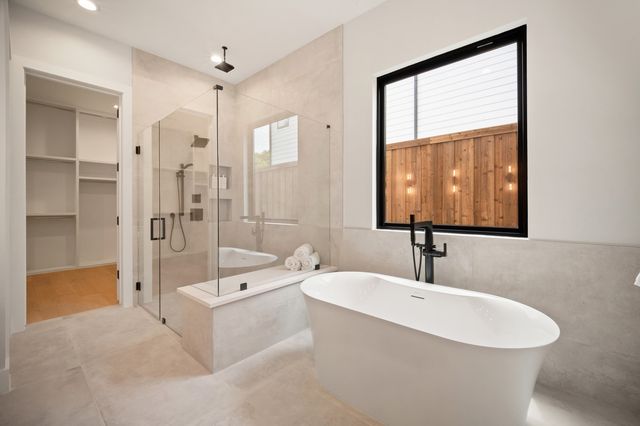 4241 Somerville Avenue, Dallas, TX 75206