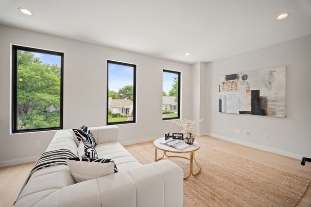 4241 Somerville Avenue, Dallas, TX 75206