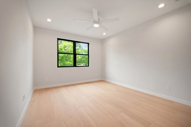 4241 Somerville Avenue, Dallas, TX 75206