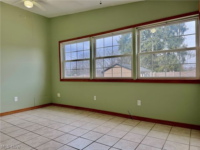 3945 Mill Drive, Zanesville, OH 43701