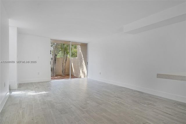 20107 SW 123rd Drive, Miami, FL 33177