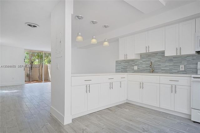 20107 SW 123rd Drive, Miami, FL 33177