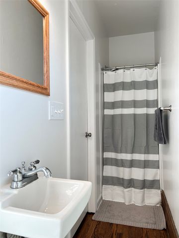 1332 W 10TH Street, Erie, PA 16502