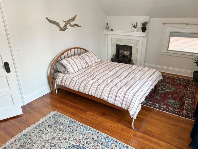 1332 W 10TH Street, Erie, PA 16502