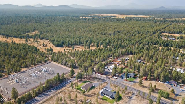 16213 5th Street, La Pine, OR 97739