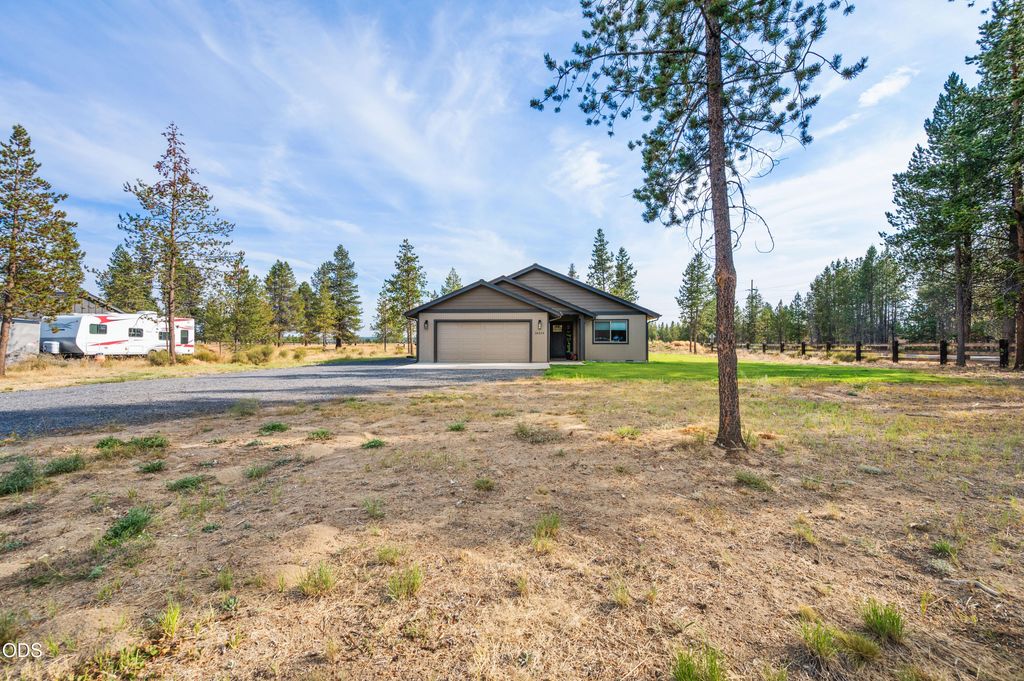 16213 5th Street, La Pine, OR 97739