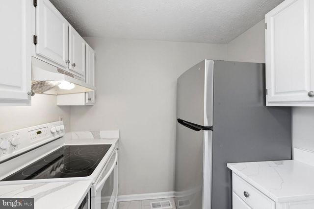 11446 HORSE SOLDIER PL, Beltsville, MD 20705