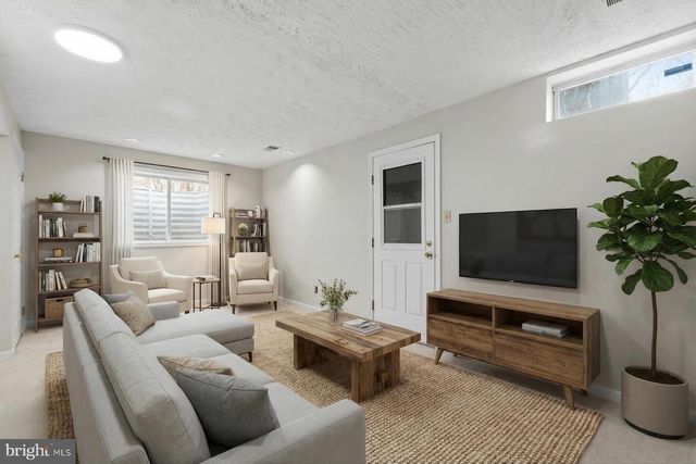 11446 HORSE SOLDIER PL, Beltsville, MD 20705