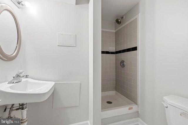 11446 HORSE SOLDIER PL, Beltsville, MD 20705