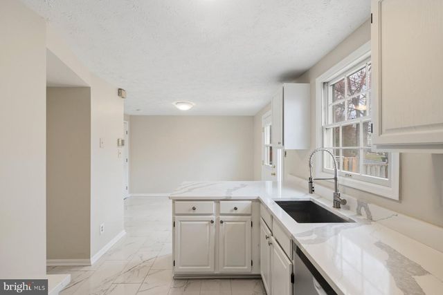 11446 HORSE SOLDIER PL, Beltsville, MD 20705