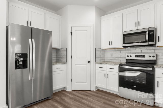 115 Indian Wells Court, Harmony, NC 28634