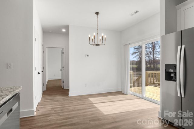 115 Indian Wells Court, Harmony, NC 28634