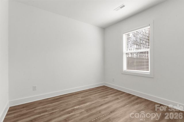 115 Indian Wells Court, Harmony, NC 28634