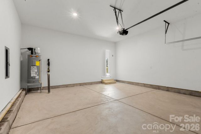 115 Indian Wells Court, Harmony, NC 28634