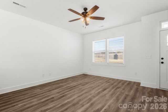 115 Indian Wells Court, Harmony, NC 28634