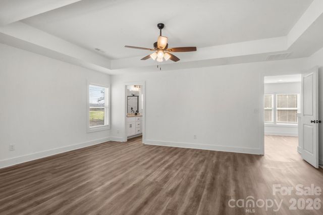 115 Indian Wells Court, Harmony, NC 28634