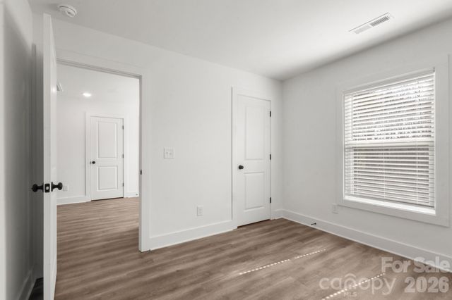 115 Indian Wells Court, Harmony, NC 28634