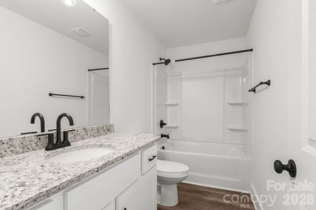 115 Indian Wells Court, Harmony, NC 28634