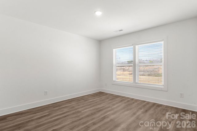 115 Indian Wells Court, Harmony, NC 28634