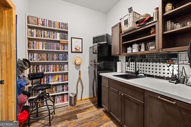 135 Mountain Ridge Drive, Clarkesville, GA 30523