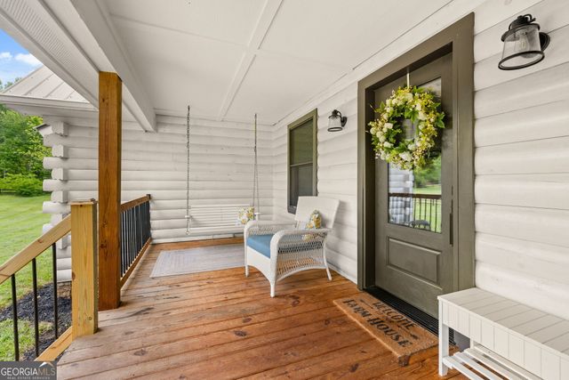 135 Mountain Ridge Drive, Clarkesville, GA 30523