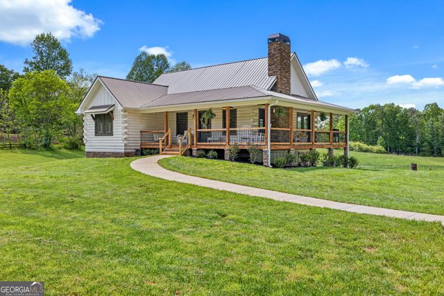 135 Mountain Ridge Drive, Clarkesville, GA 30523