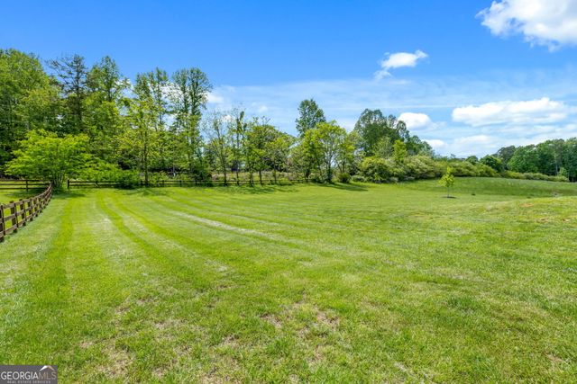 135 Mountain Ridge Drive, Clarkesville, GA 30523