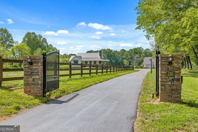 135 Mountain Ridge Drive, Clarkesville, GA 30523