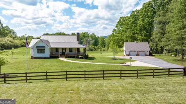 135 Mountain Ridge Drive, Clarkesville, GA 30523