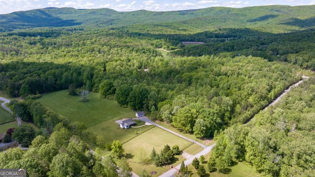 135 Mountain Ridge Drive, Clarkesville, GA 30523