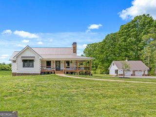 135 Mountain Ridge Drive, Clarkesville, GA 30523